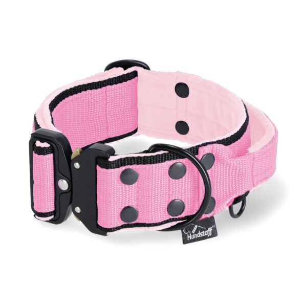 Extreme Buckle Black Edition Baby Pink – Starkt och säkert halsband